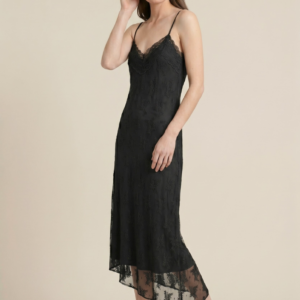 id284 nero (1).png ABITO SPALLA STRETTA PIZZO |
