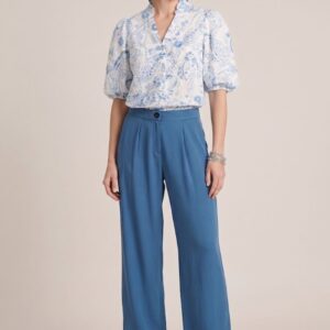 PANTALONE CON PINCE |